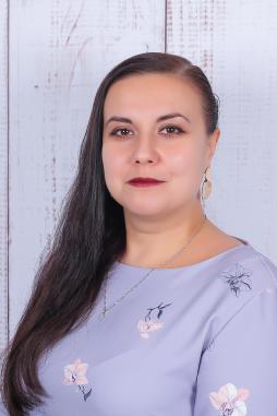 Никитина Алиса Борисовна